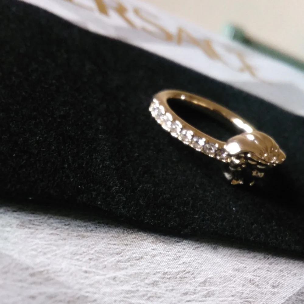 Stunning Versace Ring (Light Gold/Crystal) - Picture 11 of 13